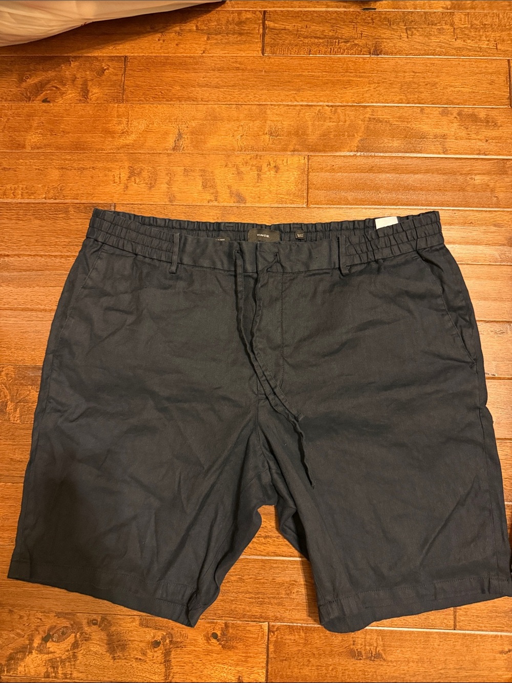 Vince Men's Dark Navy Flat-Front Drawstring Shorts